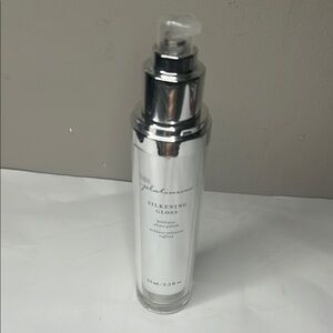 Kenra Platinum Silkening Gloss Pump - Full Size 65ml